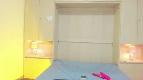 katecoopper online show from 03/01/26, 04:03