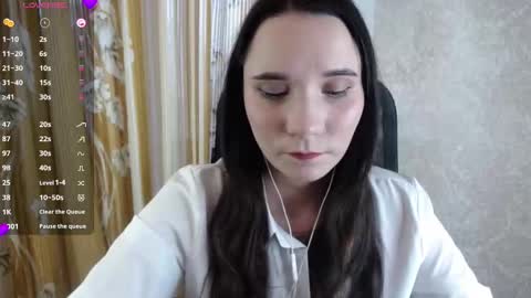 Snapshot of katecrash chatting on 03/04/25, 12:55 YourKate online show from 03/04/25, 12:55