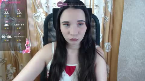 Snapshot of katecrash chatting on 09/15/25, 10:59 YourKate online show from 09/15/25, 10:59