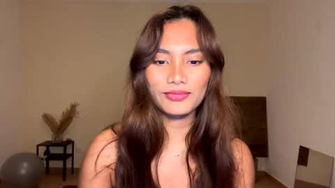 Snapshot of katedami chatting on 02/08/25, 03:42 Kate Dami online show from 02/08/25, 03:42