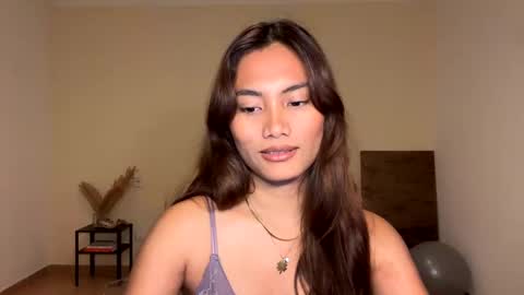 Snapshot of katedami chatting on 02/28/25, 04:53 Kate Dami online show from 02/28/25, 04:53