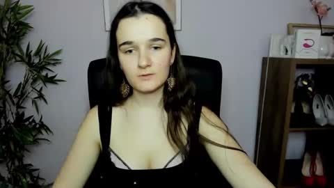 Snapshot of katedesire chatting on 02/02/25, 02:13 Kate online show from 02/02/25, 02:13