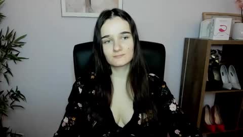 Snapshot of katedesire chatting on 02/08/25, 11:12 Kate online show from 02/08/25, 11:12