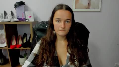 Snapshot of katedesire chatting on 09/15/25, 02:06 Kate online show from 09/15/25, 02:06