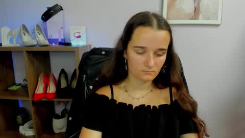 Snapshot of katedesire chatting on 09/20/25, 06:36 Kate online show from 09/20/25, 06:36