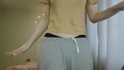 Kate Bunny online show from 02/20/25, 09:11