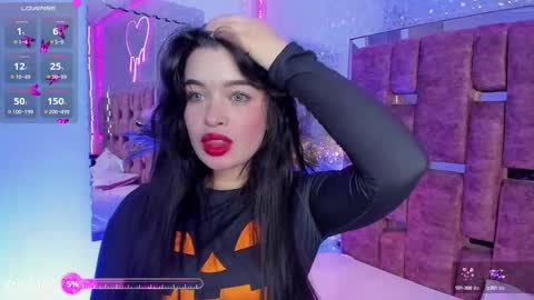 Kate  online show from 10/14/25, 04:46