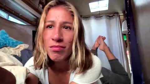 Katelin online show from 10/30/25, 11:49