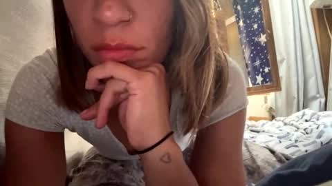 Katelin online show from 11/11/25, 11:27