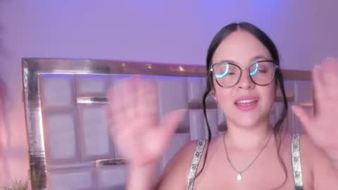 KateMoorex online show from 02/04/26, 12:00