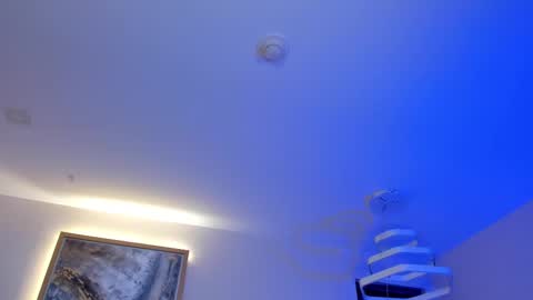  Kate Owens  online show from 02/11/25, 04:56