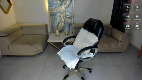  Kate Owens  online show from 02/14/25, 09:45