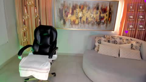  Kate Owens  online show from 02/18/25, 10:16