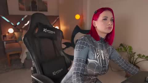  Kate Owens  online show from 10/08/25, 10:57