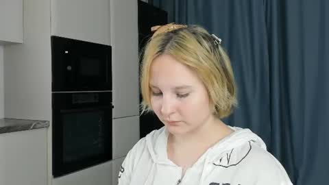 Snapshot of kateparson chatting on 07/01/26, 06:51 Kate online show from 07/01/26, 06:51