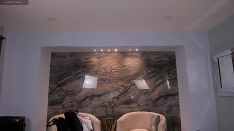 K A T E  online show from 04/19/26, 08:02