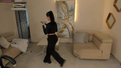 K A T E  online show from 06/25/26, 12:20