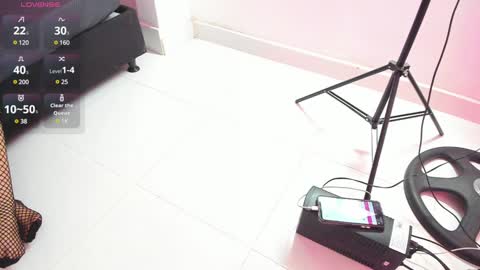 Snapshot of katey_curvy01 chatting on 12/14/24, 10:07 katey Curvy01 online show from 12/14/24, 10:07