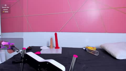 Snapshot of katey_curvy01 chatting on 12/16/24, 08:41 katey Curvy01 online show from 12/16/24, 08:41