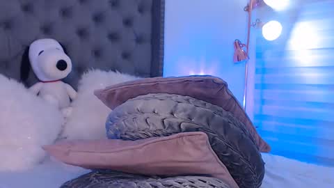 Snapshot of kathalove_1 chatting on 01/19/25, 05:58 Klove online show from 01/19/25, 05:58