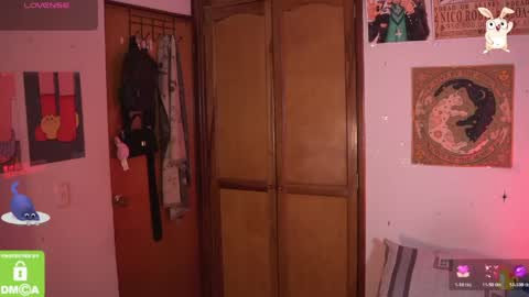 Katerine online show from 04/22/26, 11:17