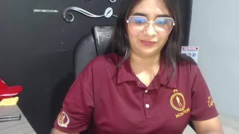 Call me Lau  online show from 05/29/26, 09:46