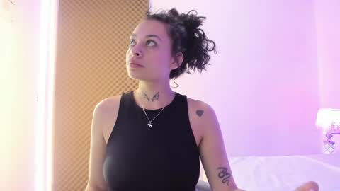 KatheGomez  online show from 01/25/25, 01:32