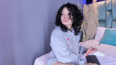 KatheGomez  online show from 01/29/25, 01:49