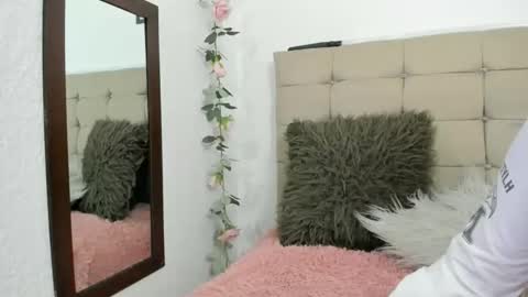 katherine_blair online show from 05/30/26, 05:43