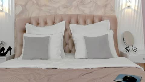 KatherineJan online show from 04/11/26, 05:12