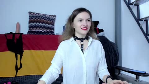 Snapshot of katherinemidnight chatting on 01/10/25, 03:27 Katherine online show from 01/10/25, 03:27