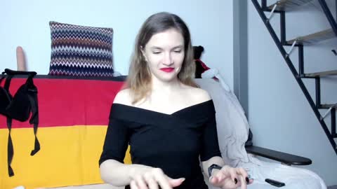 Snapshot of katherinemidnight chatting on 01/23/25, 03:43 Katherine online show from 01/23/25, 03:43