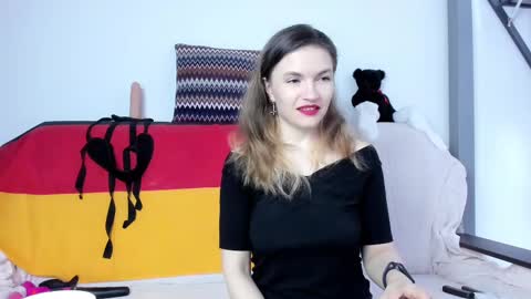 Snapshot of katherinemidnight chatting on 02/27/25, 03:48 Katherine online show from 02/27/25, 03:48