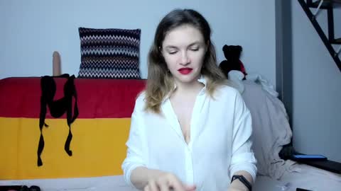 Snapshot of katherinemidnight chatting on 03/07/25, 03:39 Katherine online show from 03/07/25, 03:39