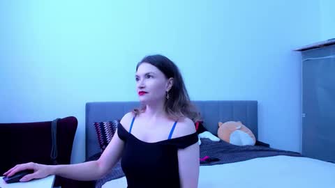 Snapshot of katherinemidnight chatting on 10/12/25, 07:29 Katherine online show from 10/12/25, 07:29