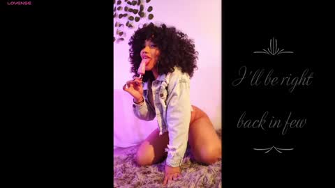 Snapshot of kathleen_brown chatting on 01/07/25, 11:45 Katherine online show from 01/07/25, 11:45