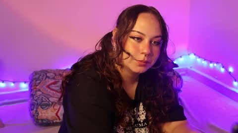 Kathleen online show from 12/16/25, 09:53