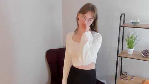 Snapshot of kathryn_bishop chatting on 10/11/25, 08:07 Jane online show from 10/11/25, 08:07