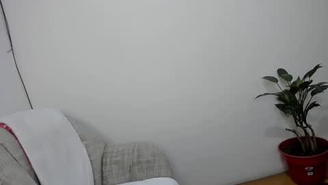 Snapshot of katia_12_ chatting on 01/01/25, 03:02 katia_12_ online show from 01/01/25, 03:02