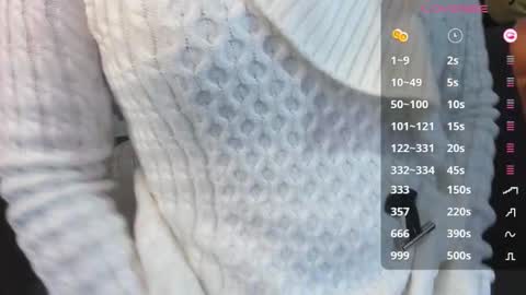 Snapshot of katia_12_ chatting on 12/17/25, 05:02 katia_12_ online show from 12/17/25, 05:02