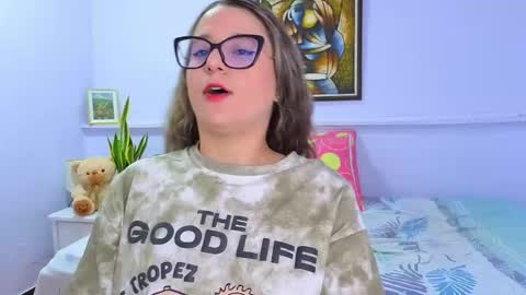 Khaterine online show from 09/17/25, 11:34