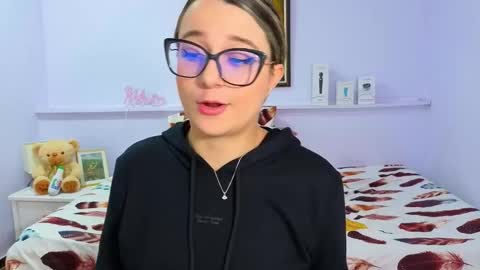 Khaterine online show from 10/03/25, 11:40