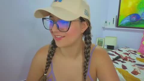 Snapshot of katia_foxx chatting on 06/16/26, 12:19 Khaterine online show from 06/16/26, 12:19
