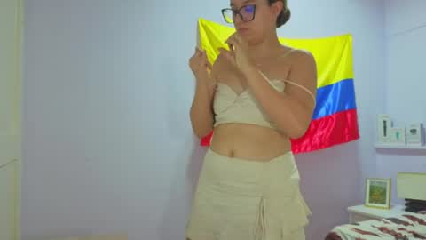 Snapshot of katia_foxx chatting on 06/27/26, 12:22 Khaterine online show from 06/27/26, 12:22