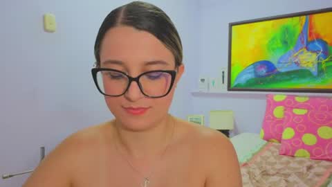 Snapshot of katia_foxx chatting on 07/15/26, 01:44 Khaterine online show from 07/15/26, 01:44