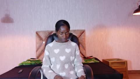 Snapshot of katia_green chatting on 12/02/25, 11:15 Katia online show from 12/02/25, 11:15