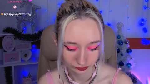 Katia  online show from 12/23/25, 06:22