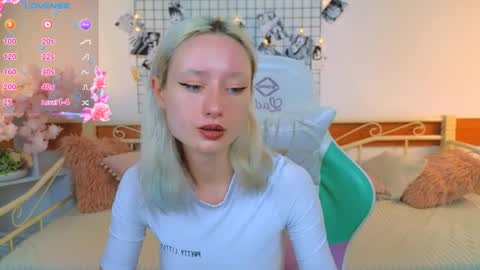 Snapshot of katia_kim chatting on 03/27/26, 06:52 Katia online show from 03/27/26, 06:52