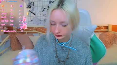 Snapshot of katia_kim chatting on 03/28/26, 06:24 Katia online show from 03/28/26, 06:24