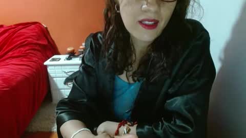 Snapshot of katia_love69 chatting on 01/26/25, 12:01 Katia Love69 online show from 01/26/25, 12:01